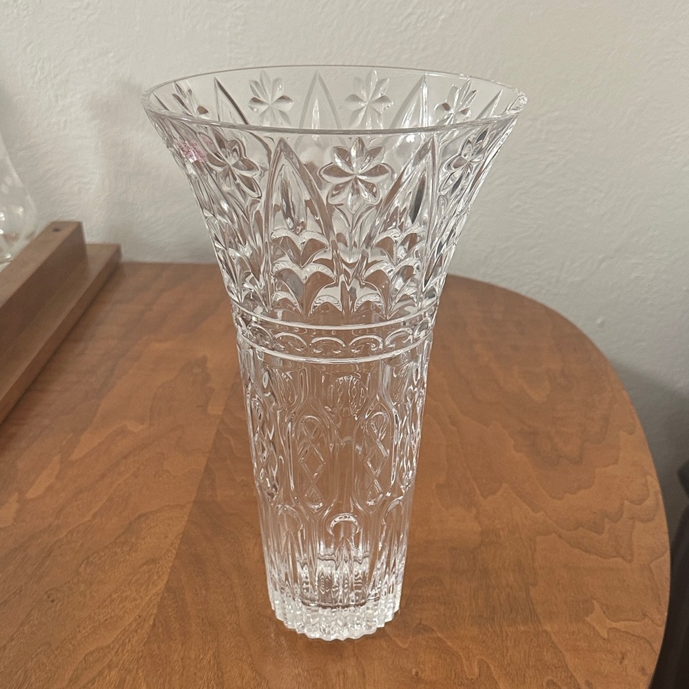 Intricate Clear Glass Vase
